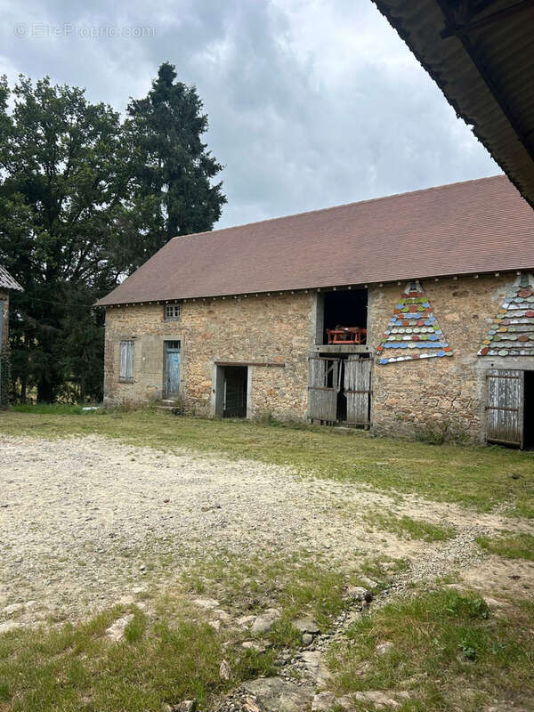 Maison à CHATEAU-CHERVIX