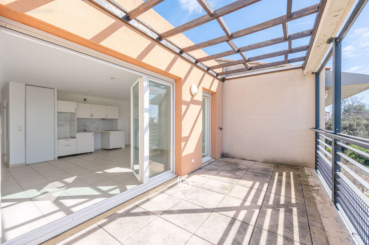 Appartement à MARSEILLE-14E