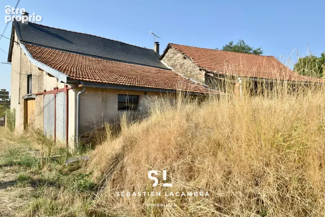 Jouqueviel   maison en pierre à rénover avec hangar et nombreuses dépendances - photo 27