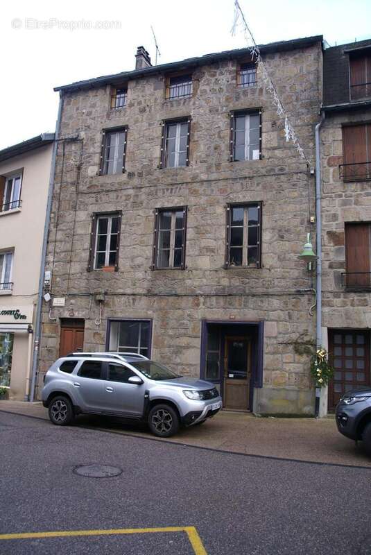 Photo 2 - Appartement à SAINT-AGREVE