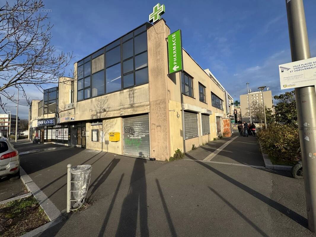 Commerce à GARGES-LES-GONESSE
