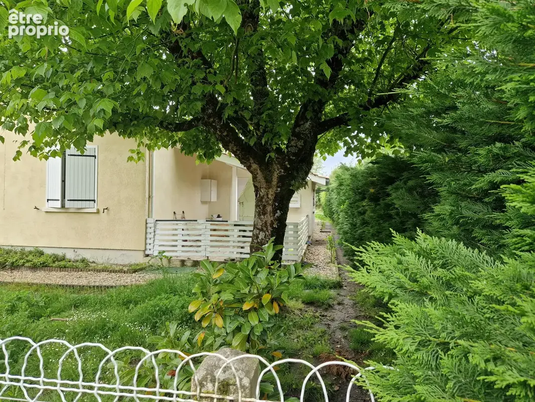 Saint Vivien de Médoc proce commerces et services - photo 19