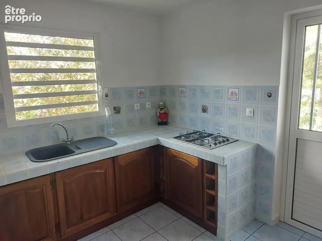 Maison 100 m² à La Plaine-Des-Palmistes  - photo 2