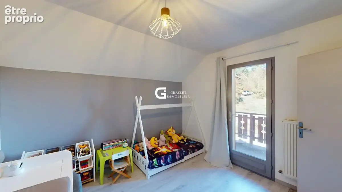 Maison Le Poizat Lalleyriat 6 pièce(s) 132 m2 - photo 8