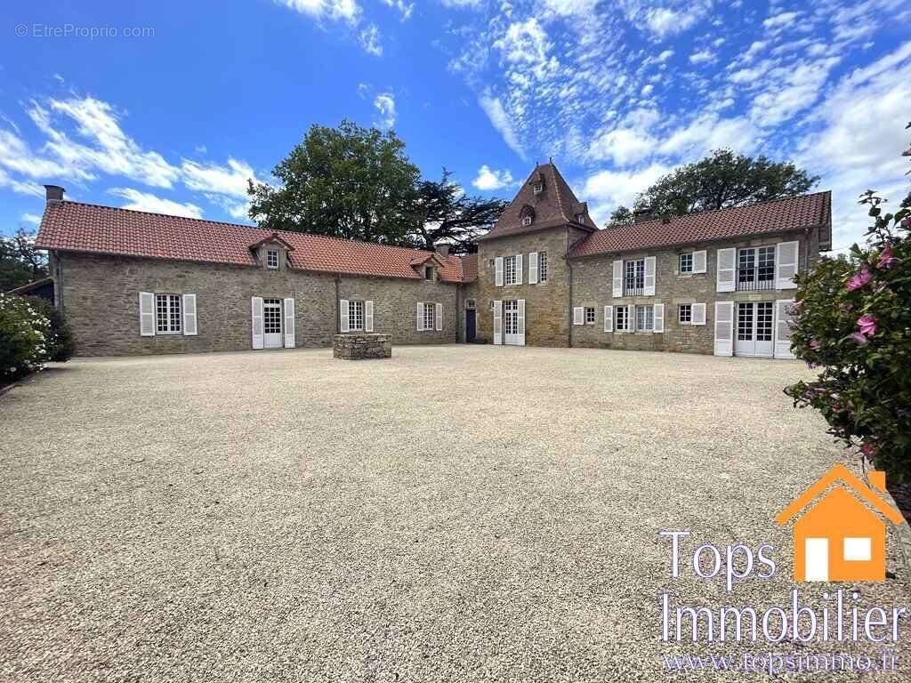 Maison à TOULONJAC