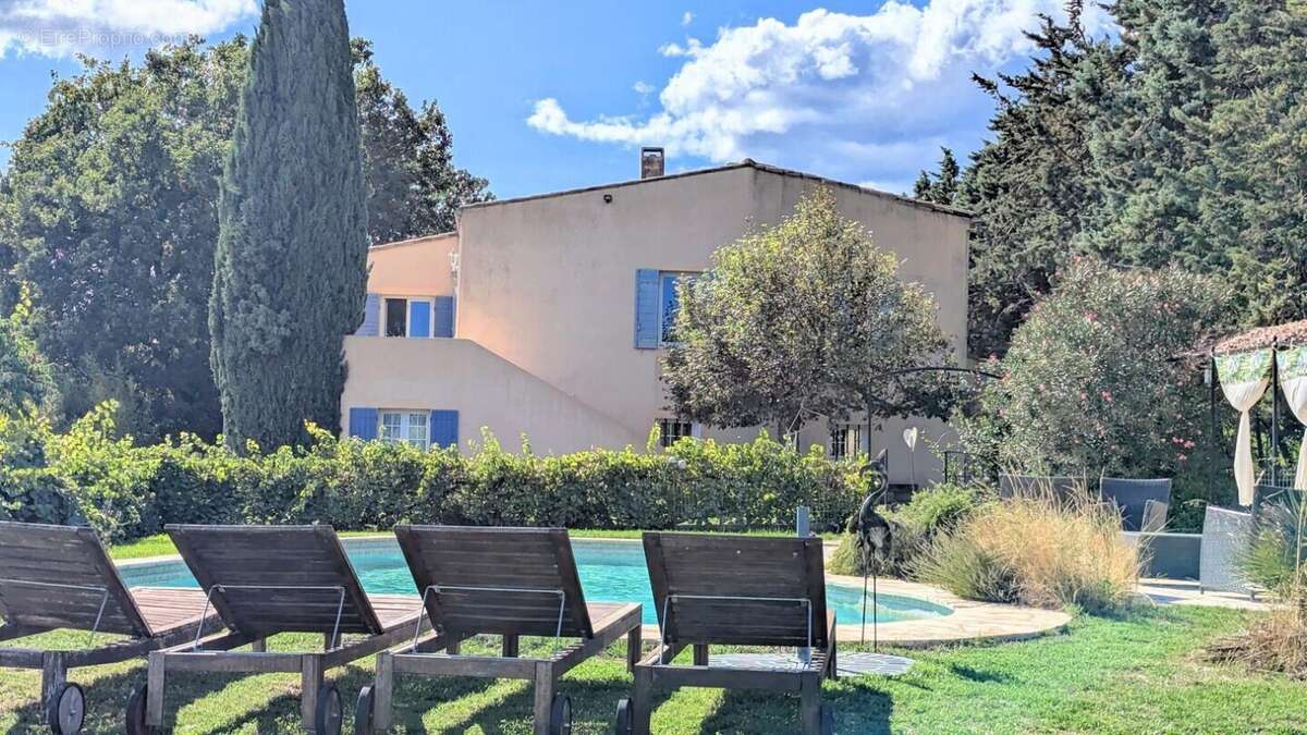 Maison à PUYVERT