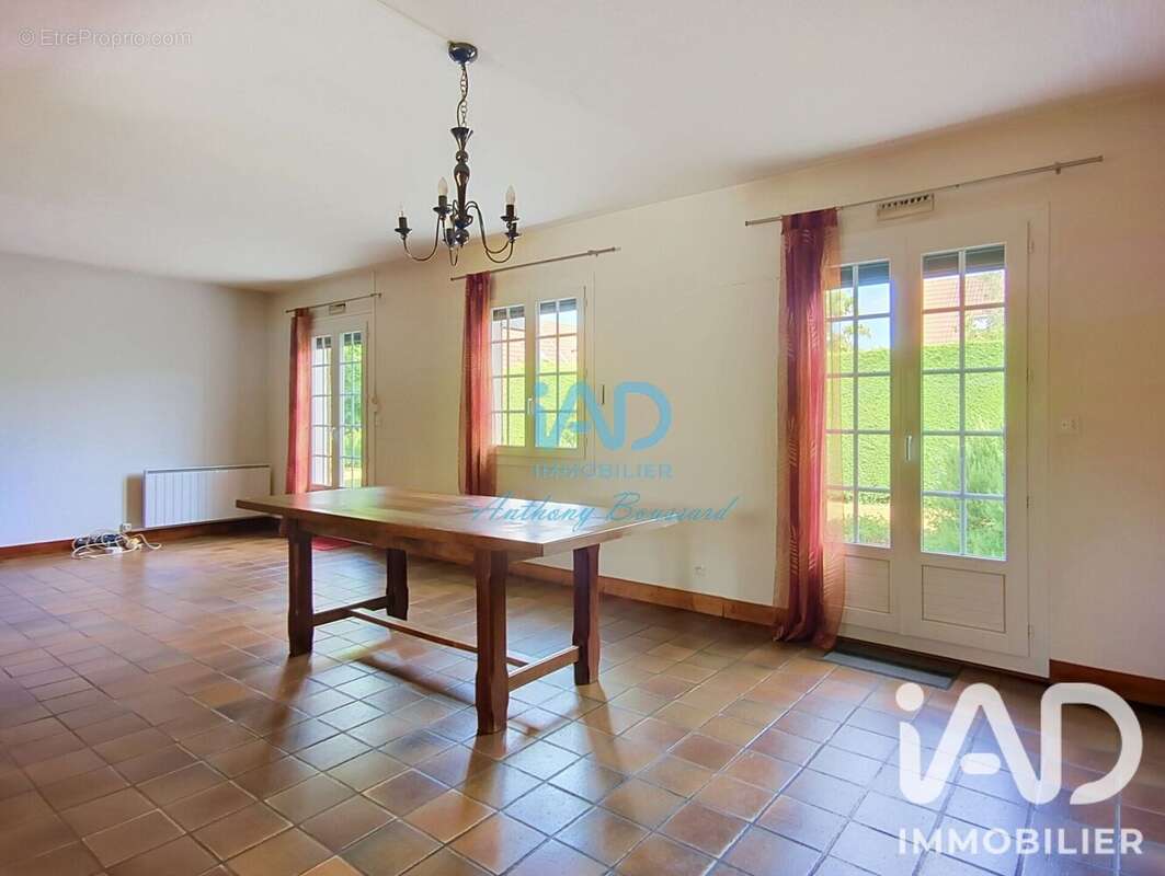 Photo 9 - Maison à FONTENAY-TRESIGNY