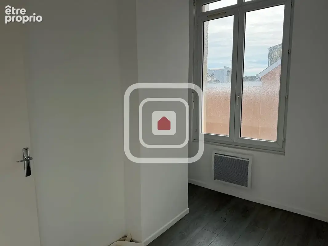 Appartement studio proche gare et tram - photo 4