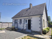 Maison à GREGES