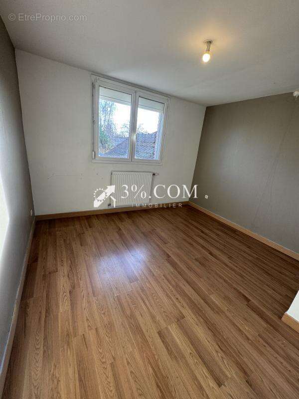 Maison à PETITE-FORET