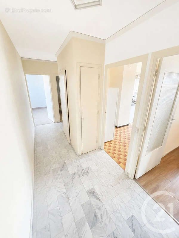 Appartement 66 m² à Lyon-7e  - photo 8