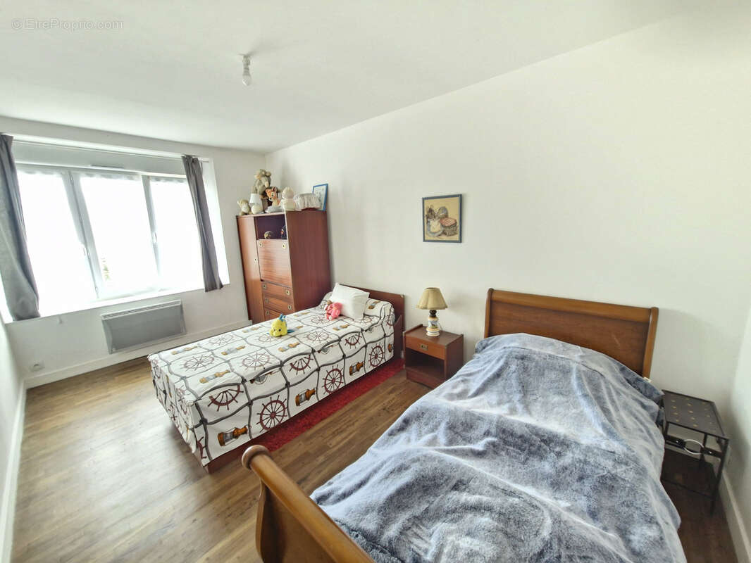 Maison à PLOUGONVELIN