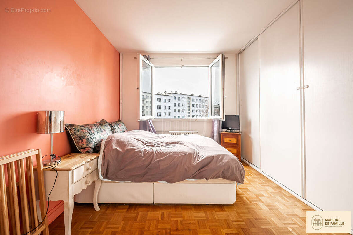 Appartement à GARCHES