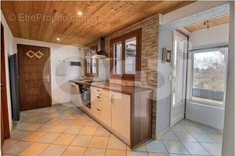 Appartement À Vendre - photo 3
