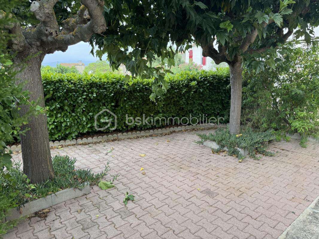 Exclusivité – maison familiale avec jardin arboré, garage et double terrasse – conilhac-corbières - photo 17