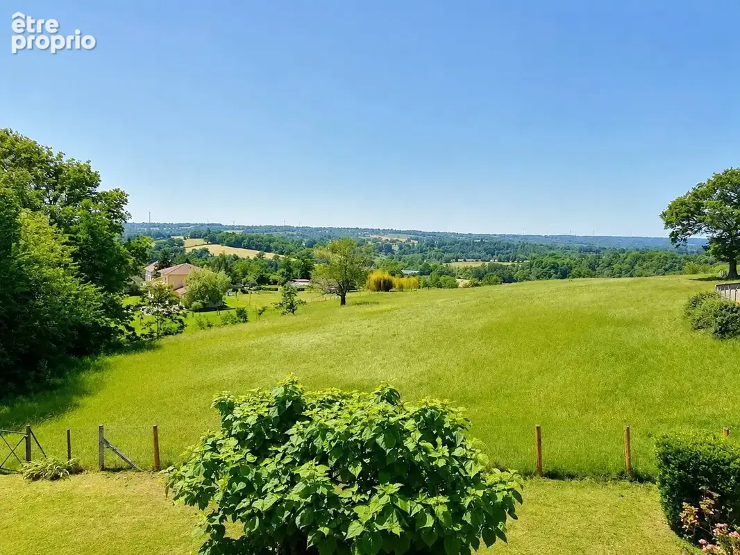 Maison 7 pièces 96 m² à vendre à Peyrat-De-Bellac (87300) - photo 8