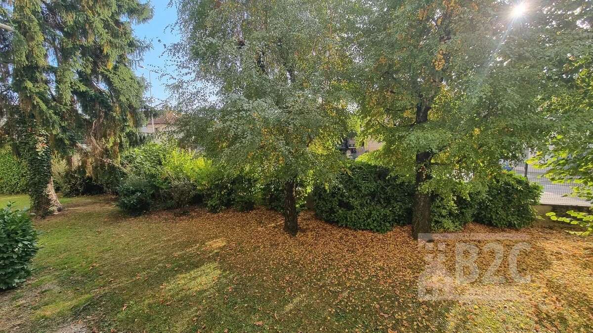 Appartement à FONTAINE