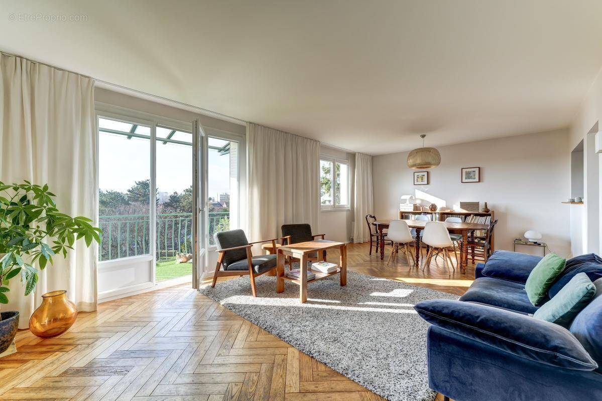 Appartement à CALUIRE-ET-CUIRE