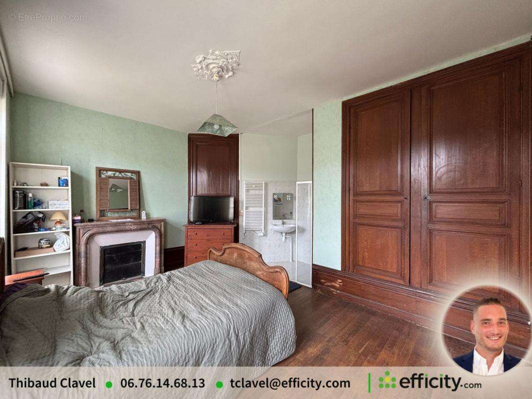 Maison 416 m² à Saint-Cybardeaux  - photo 7