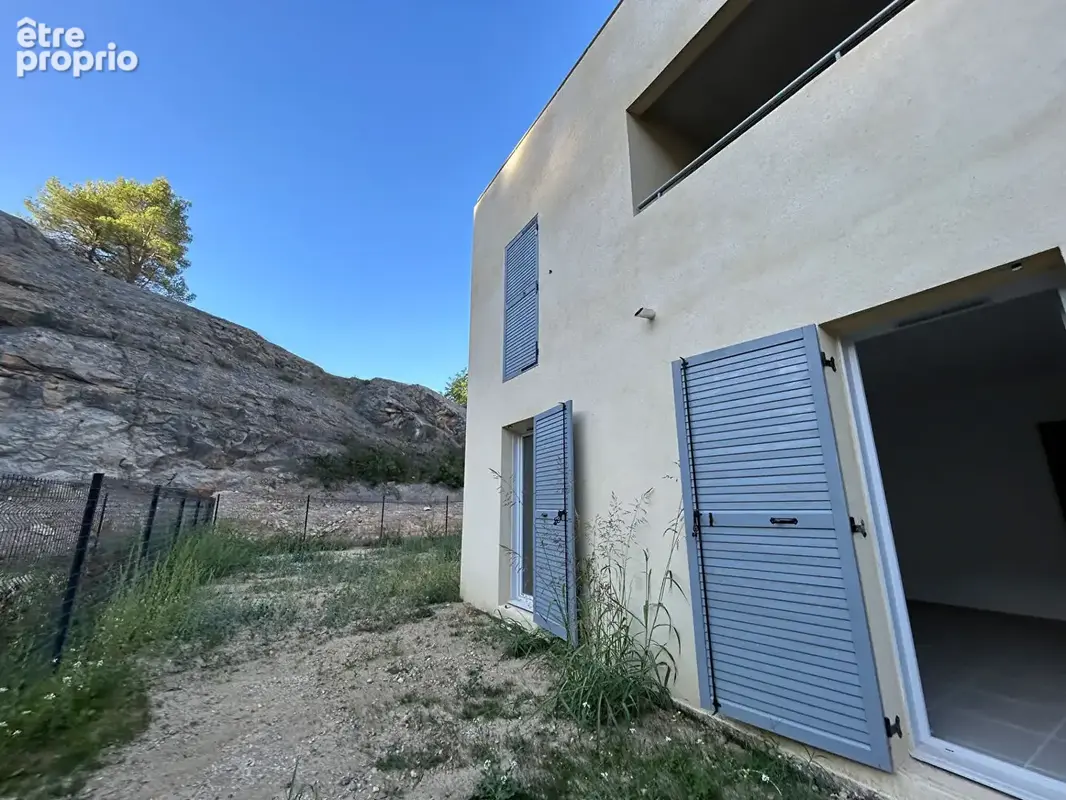 Appartement Meyrargues 4 pièce(s) 87 m2 - photo 8