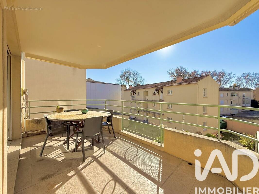 Photo 1 - Appartement à SIX-FOURS-LES-PLAGES