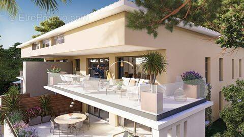 Appartement à SANARY-SUR-MER