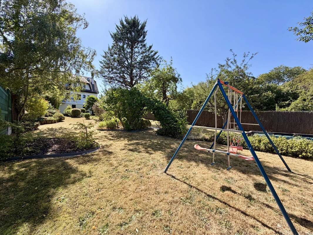 Igny – Spacieuse maison familiale au cœur d’un environnement verdoyant - photo 21