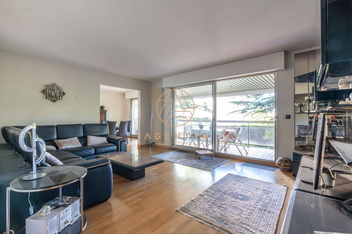 Appartement à BRY-SUR-MARNE