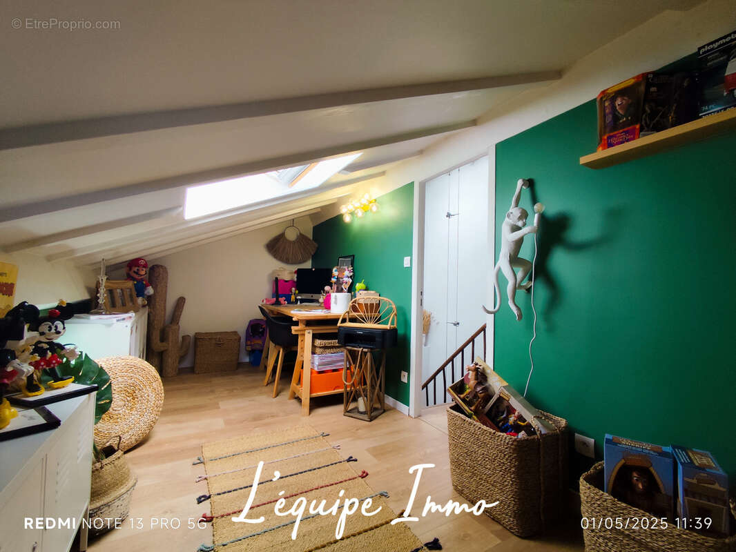 Maison à VIC-FEZENSAC