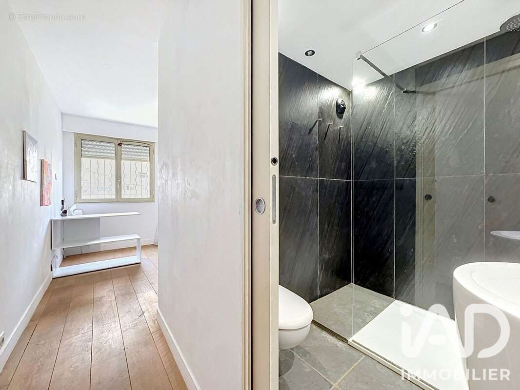 Appartement 89 m² à Antibes  - photo 3