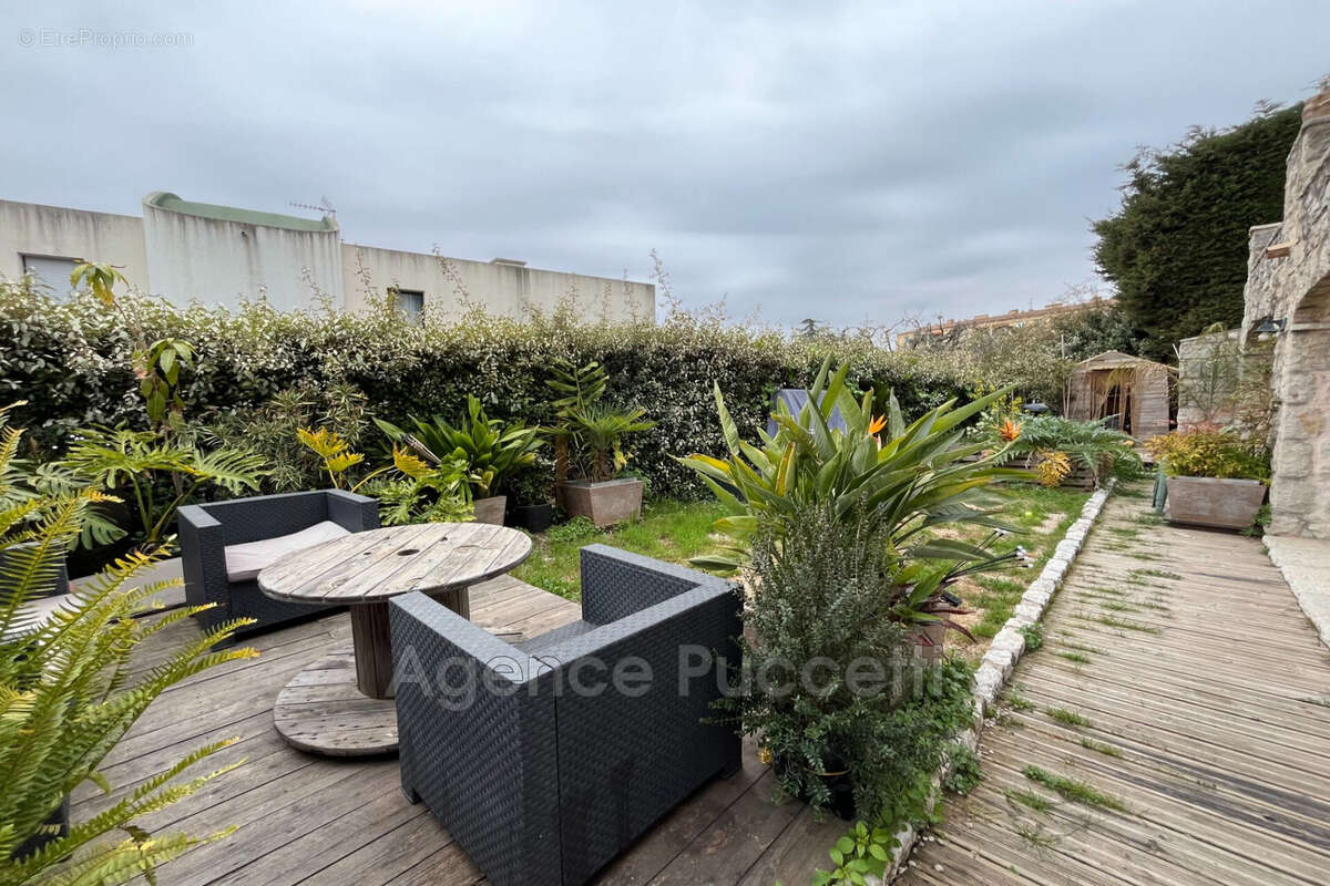 Appartement à VENCE