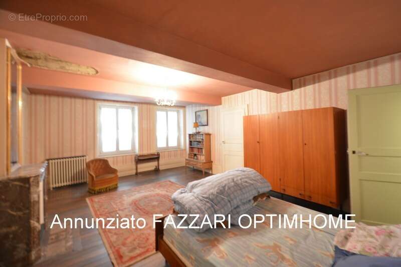 Appartement à STENAY