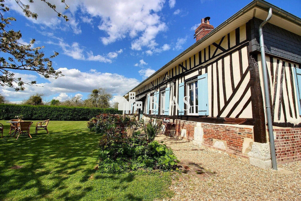 Maison à VOISCREVILLE