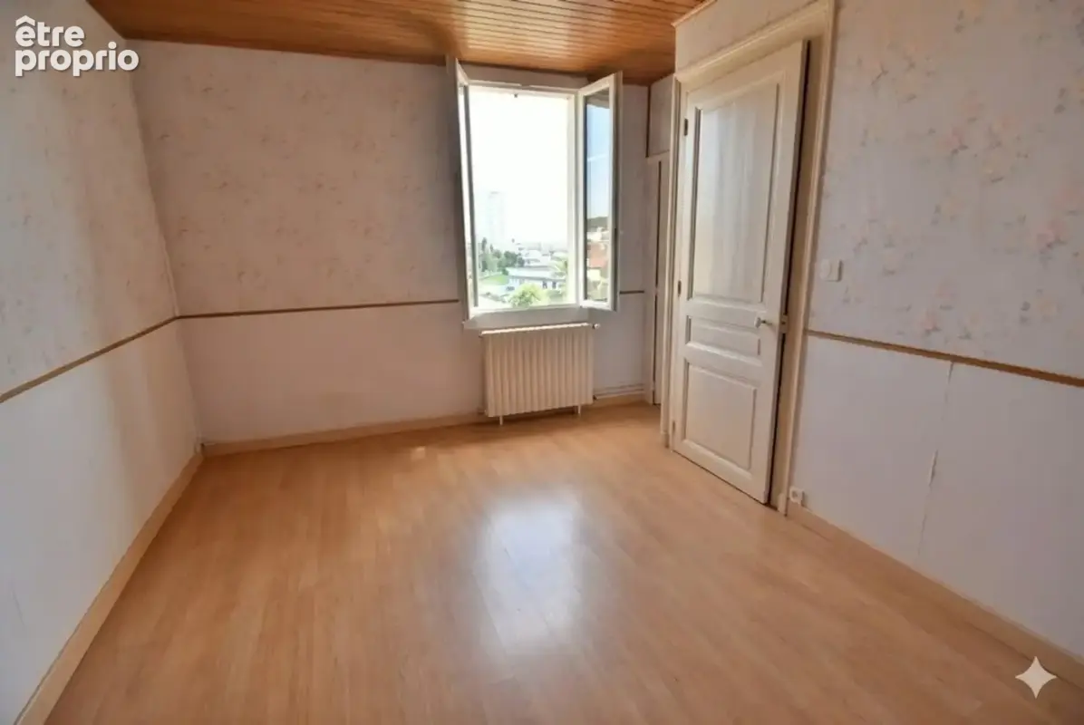 Maison à vendre 6 pièces ANGOULEME (16) maison 3 chambres + Studio et piscine sur terrain de 1150 m2 - photo 12