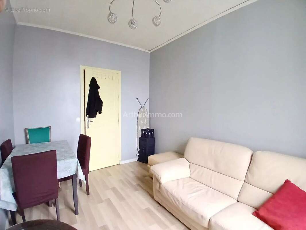 Appartement à VILLENEUVE-SAINT-GEORGES