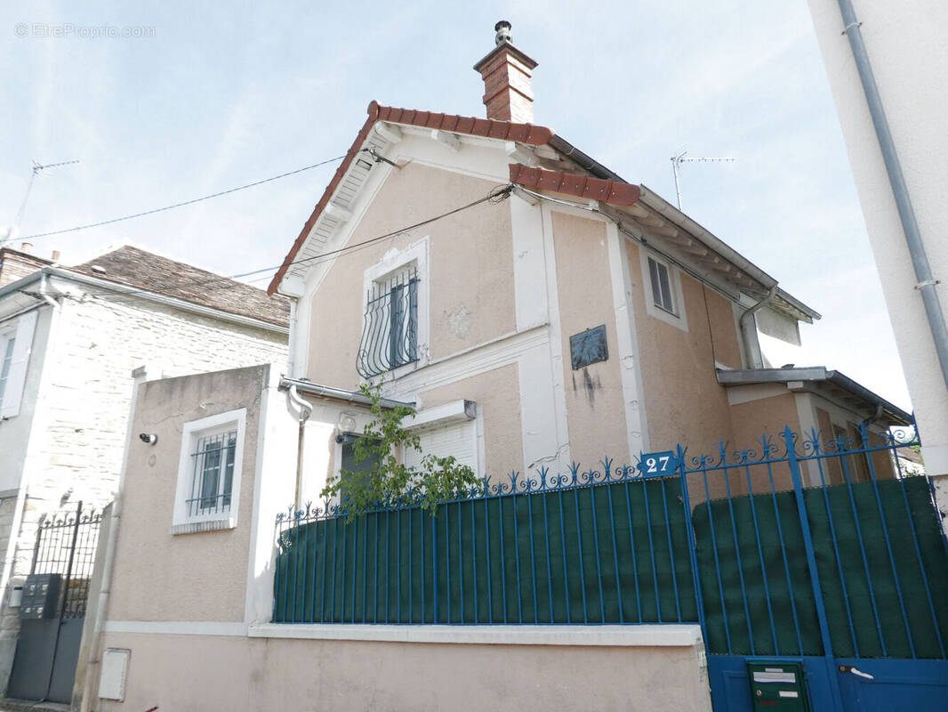 Photo 1 - Maison à FONTAINEBLEAU