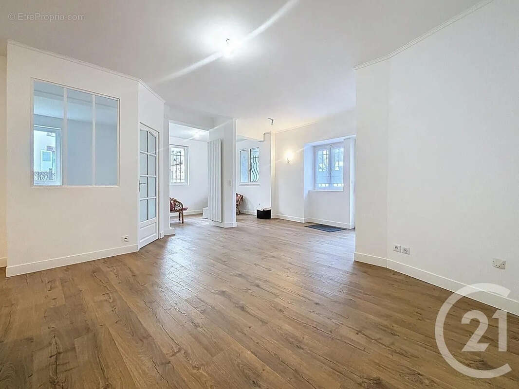 Appartement à MONTEREAU-FAULT-YONNE