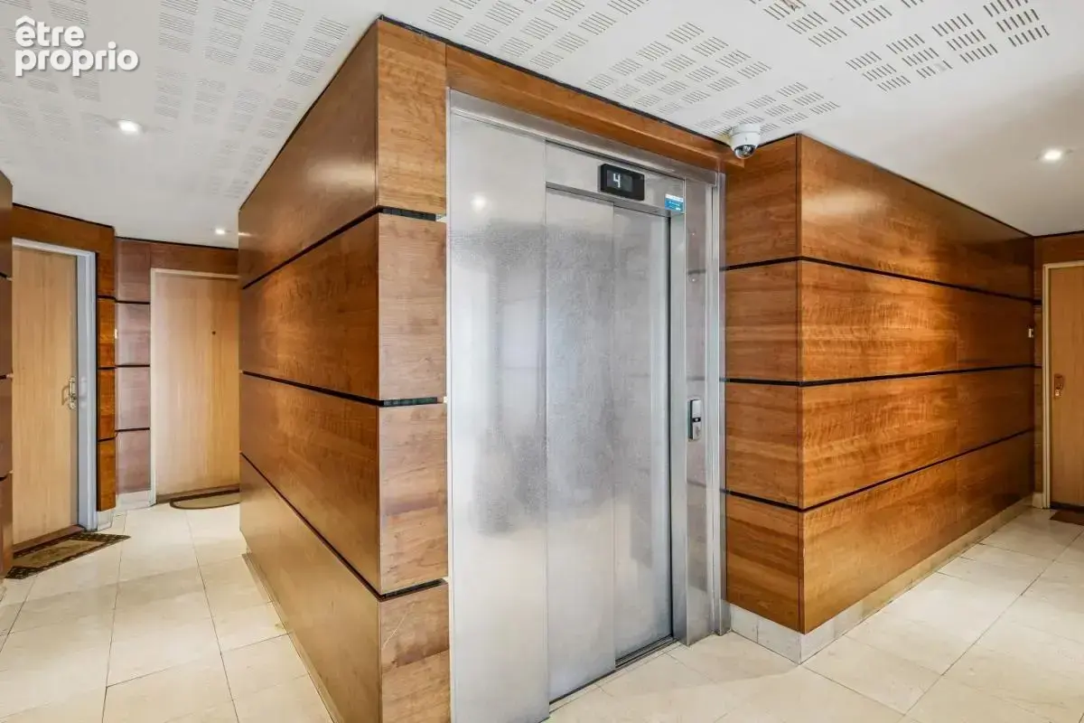 Appartement à SURESNES