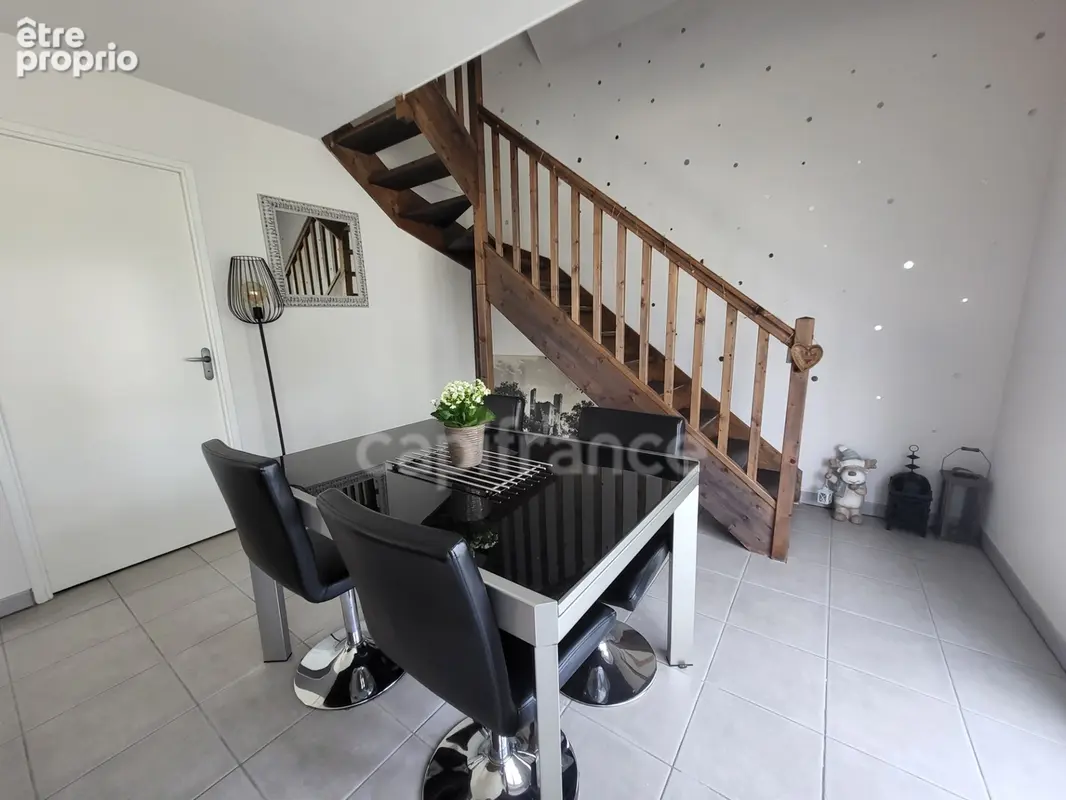 Charmant duplex lumineux type 3 avec balcon filant et parking – Résidence calme, EYSINES (33) - photo 4