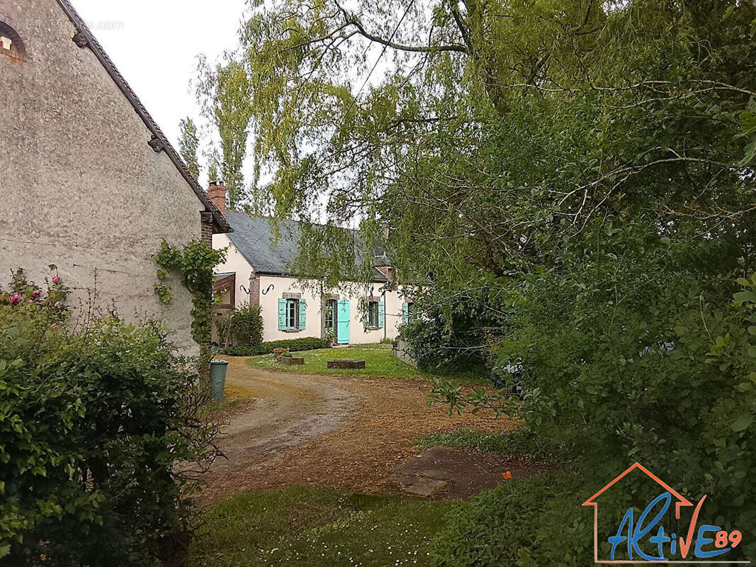 Maison à CHARNY