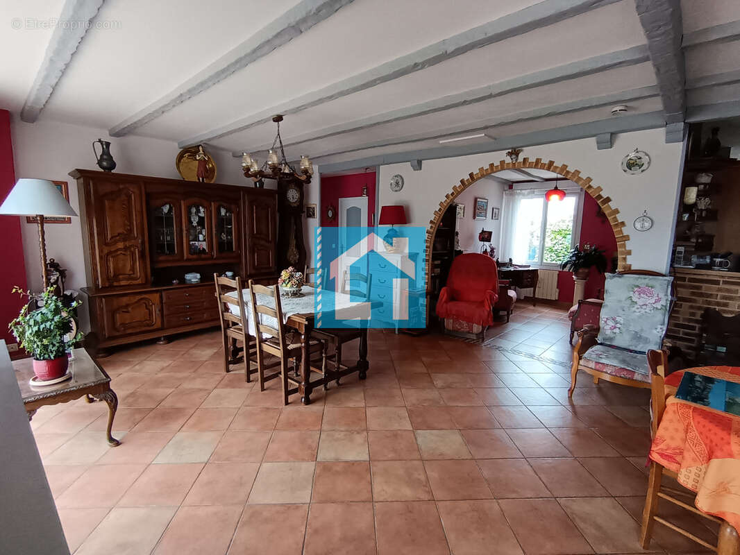 Maison à SAINT-PAIR-SUR-MER