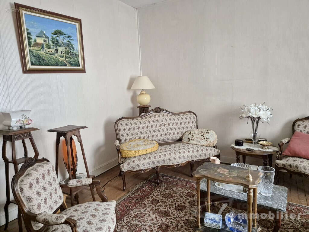 Maison à RAZAC-SUR-L'ISLE