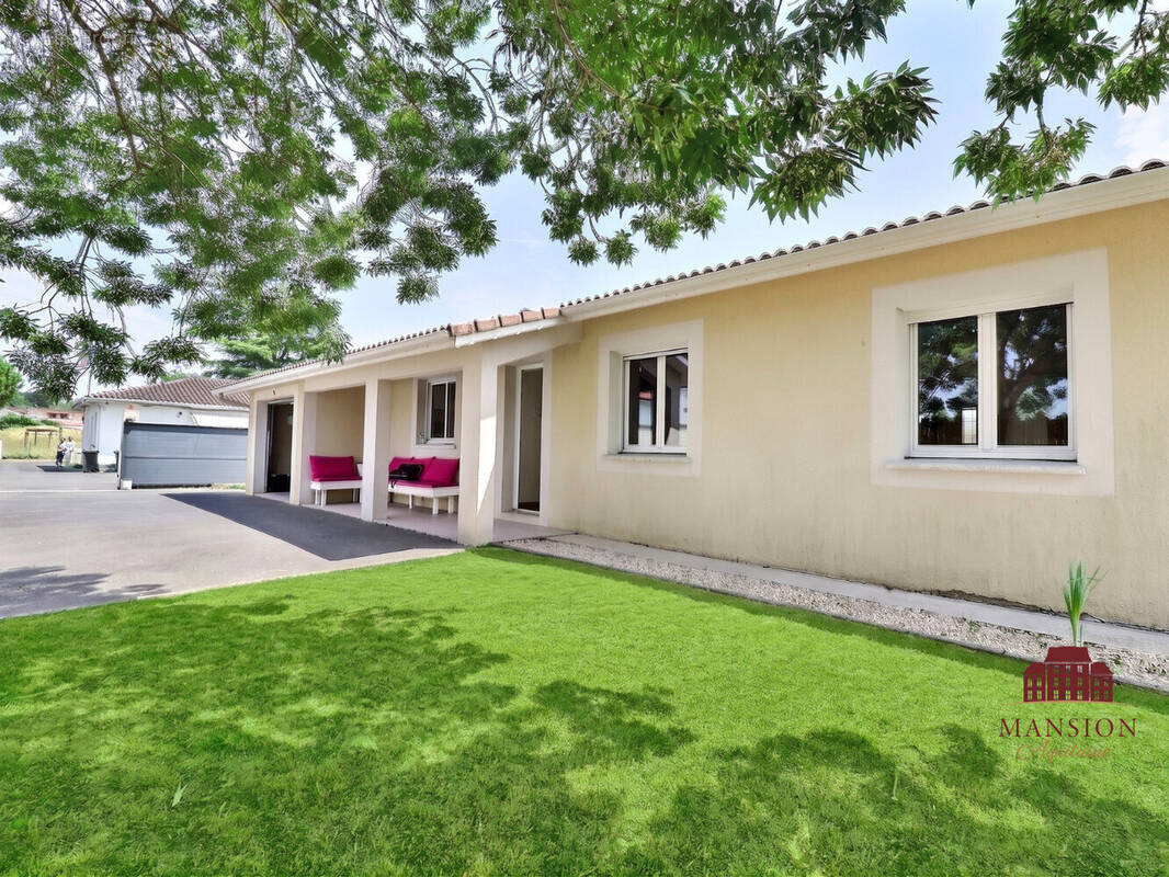 Maison à BASSENS