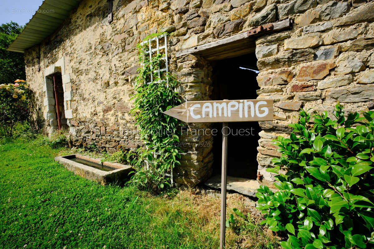 Domaine de loisirs et de tourisme de 7 hectares : golf, hébergements et potentiel équestre - photo 10
