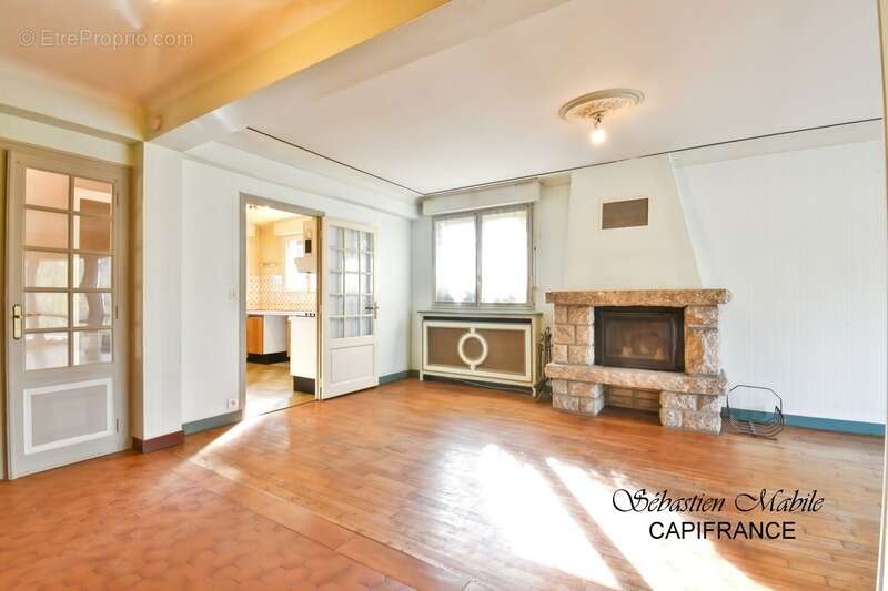 Maison à PLEINE-FOUGERES