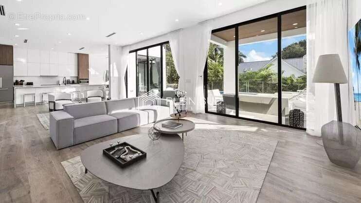 Maison à CANNES