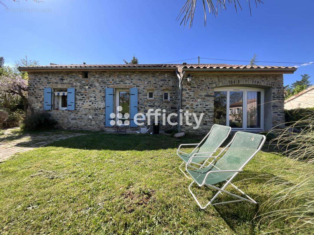 Maison à PRIVAS