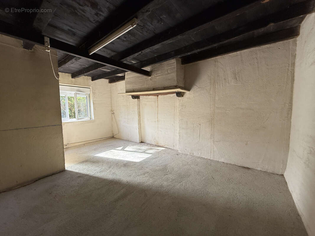 Maison de campagne sur 14 hectares à 280m du 1er voisin ! - photo 6