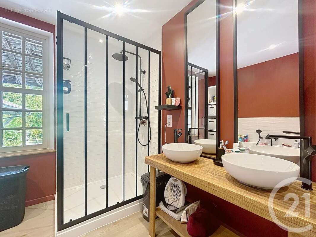 Maison à LA CHAUSSEE-SUR-MARNE