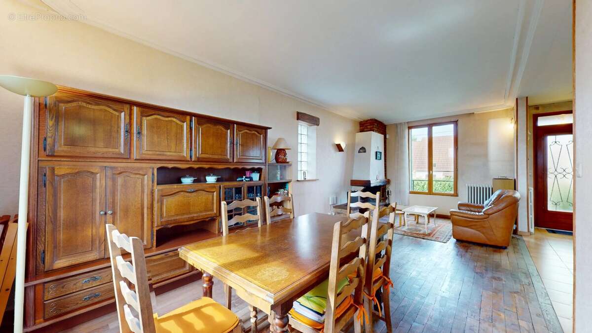 Maison 100 m² à Montfermeil  - photo 5